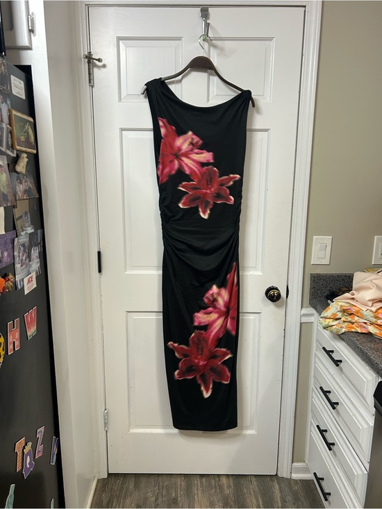 Forever 21 Dresses & Skirts - Forever 21 Black Maxi Dress with Pink-Red Floral Accents